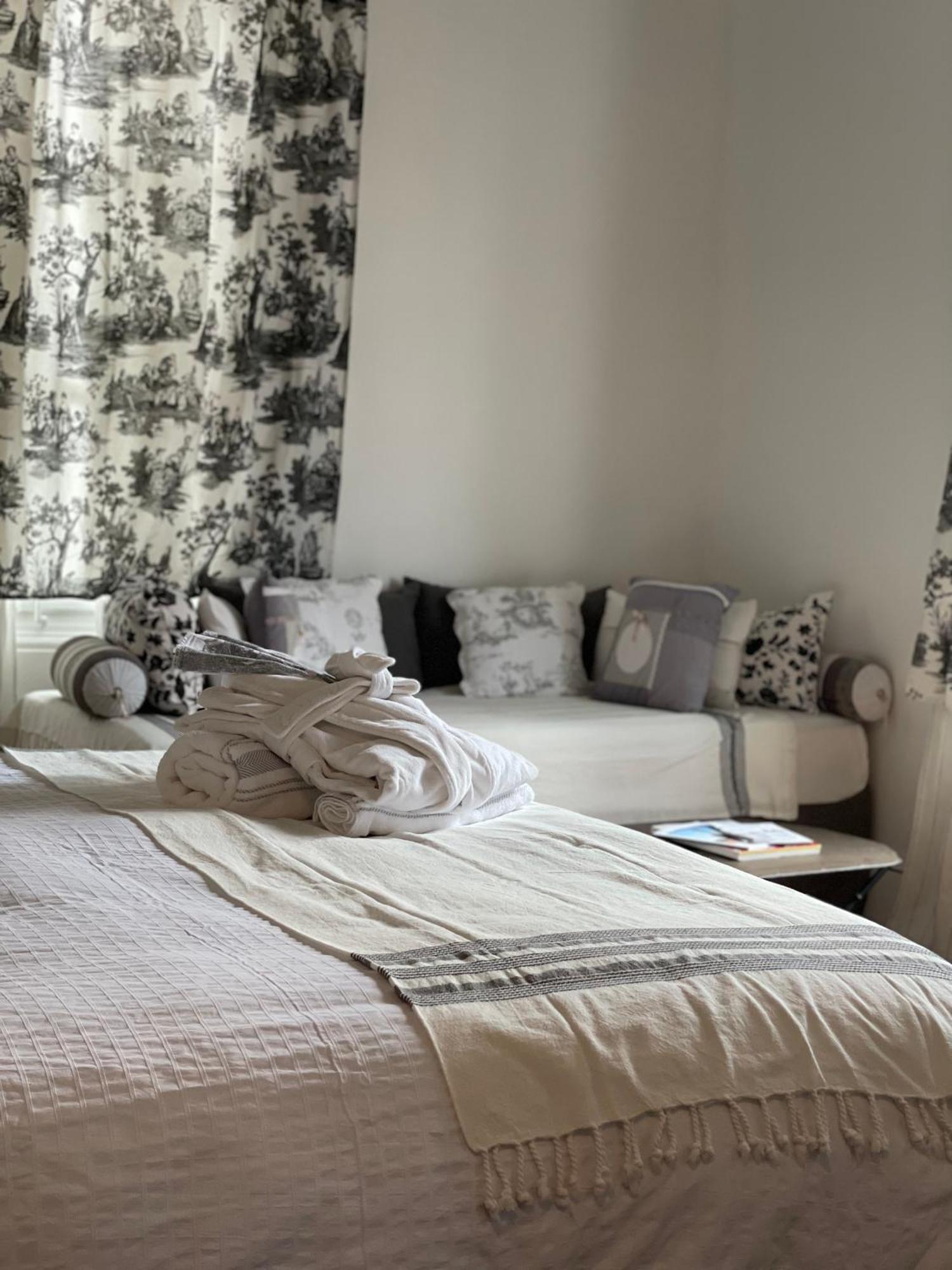 Le D'ouchy Bed & Breakfast